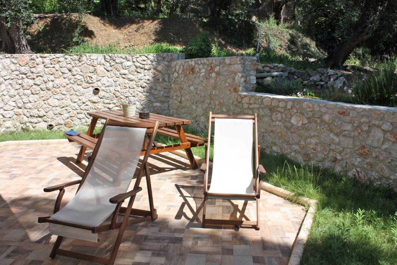 Dolphin Apartments Paleokastritsa Exterior foto